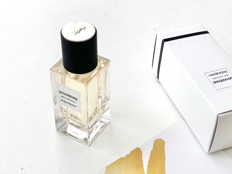 Original quality YSL clothing fragrance Saharienne Hunting wear, the best interpretation of the desire for freedom and adventure Sand-colored adventure under the hot sun The hunting wear of linen and cotton blends into the endless desert Modern ready-to-wear transformed from classic clothing to dress every urban man and woman with a thirst for adventure - CITRUS citrus notes - warm and warm bitter orange blossom × fresh and clean white musk An exciting adventure is about to begin Saharienne