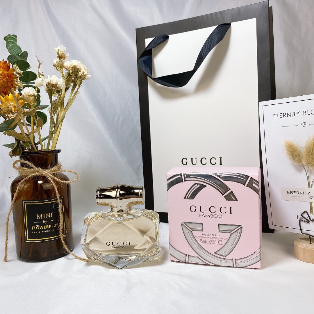 GUCCI BAMBOO Eau de Parfum EDT 75ML Fragrance Notes: Floral Top Notes: Bergamot, Mandarin Orange, Pear, Orange Blossom Middle Notes: Lily, Ylang-ylang, Jasmine Base Notes: Ambergris, Sandalwood, Vanilla, Musk