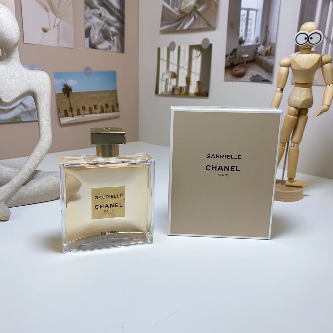 Chanel Gabrielle Parfum,2022